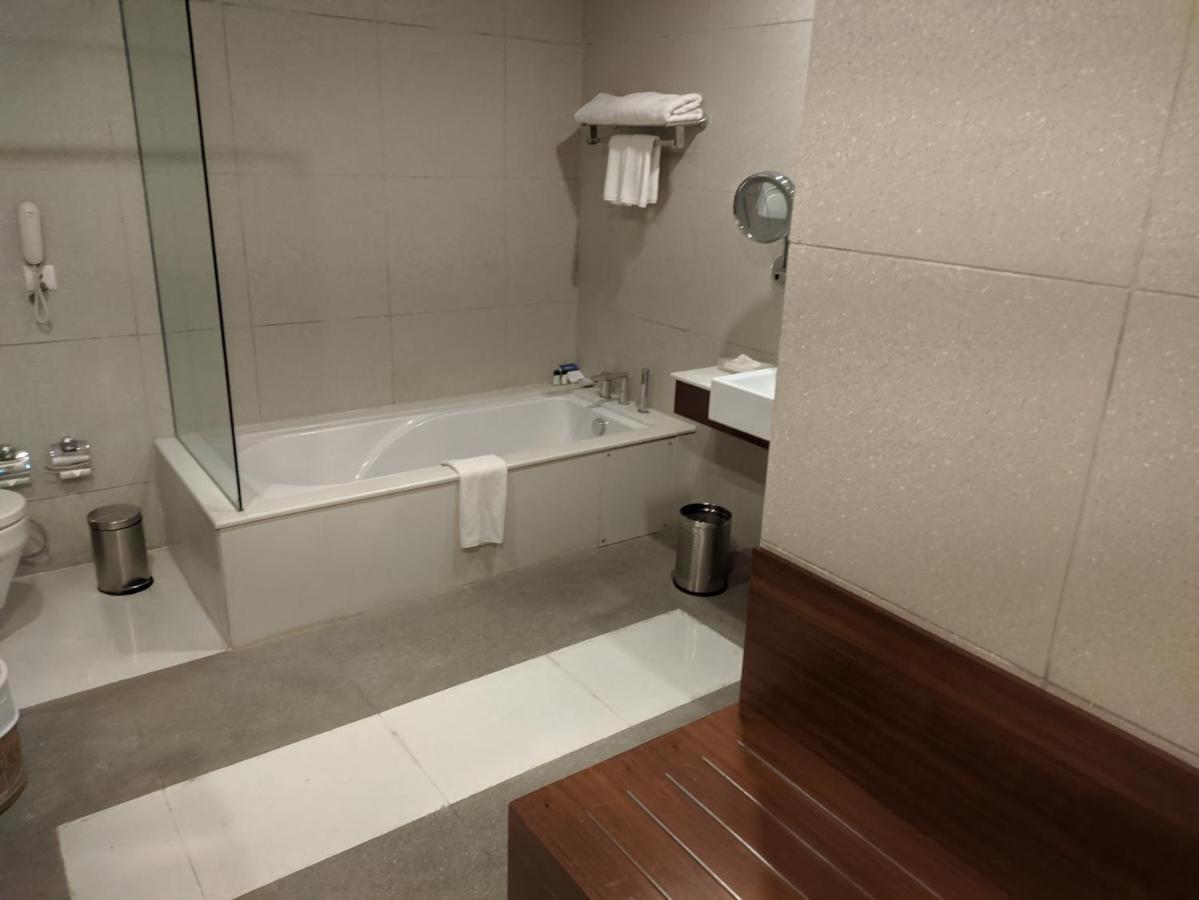 Fortune Select Global, Gurugram - Member Itc Hotels' Group Gurgaon Exterior foto